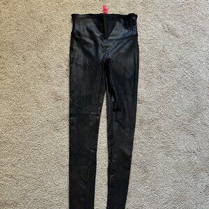 Spanx Leather Look Leggings - Medium TALL